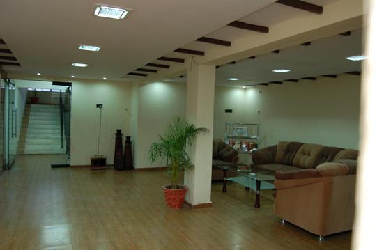Hotel Royal Regency Bori  Екстер'єр фото
