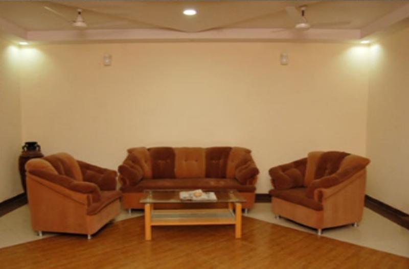 Hotel Royal Regency Bori  Екстер'єр фото