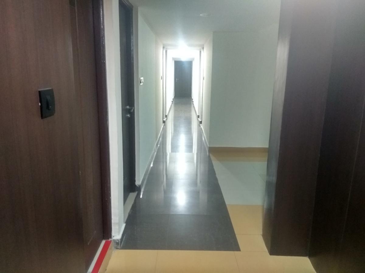 Hotel Royal Regency Bori  Екстер'єр фото